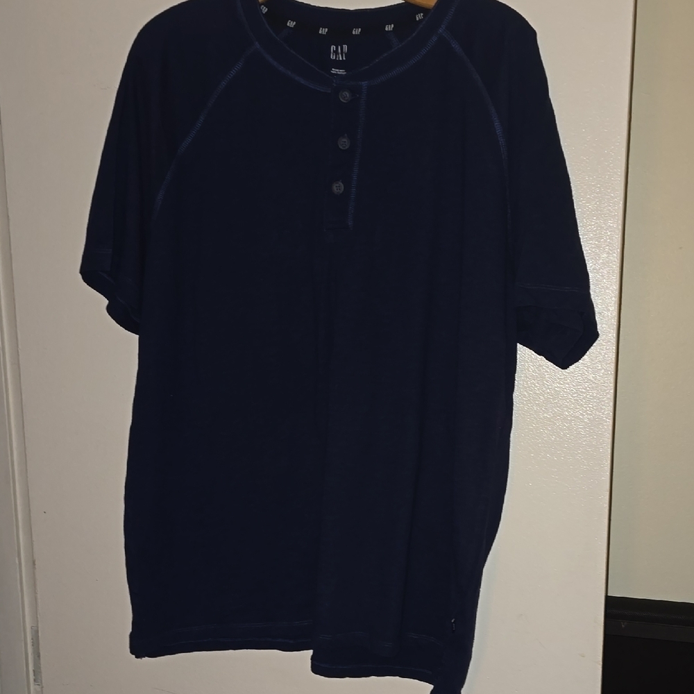 GAP Men's Blue Shirt